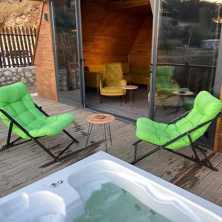 Cool Villa Alinca